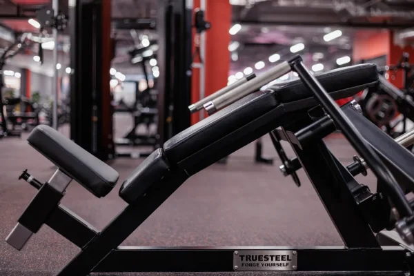 Incline Fly Bench - Farbe: Schwarz