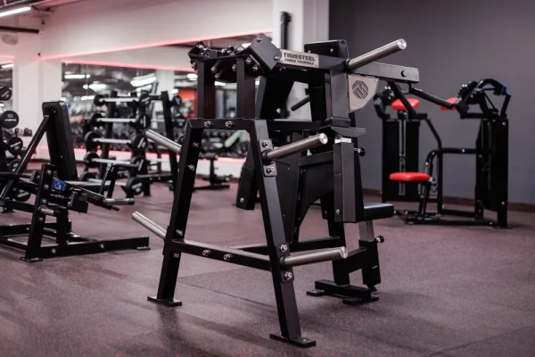 Shoulder Press Machine - Farbe: Schwarz