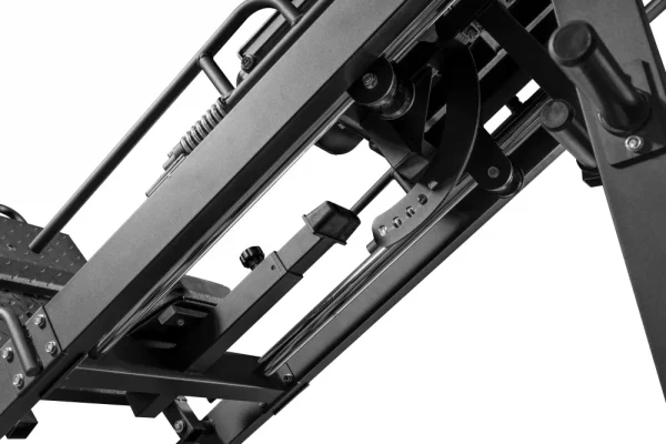 Beast Leg Press/Hacken Squat – linear bearings