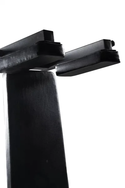 Posilovací stroj na Legpress/Hacken Squat – prémiové polstrování