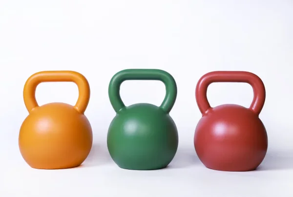 Kettlebelly sada rôznych farieb StrongGear kvalitná oceľ