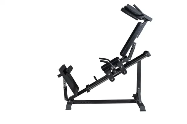 Posilovací stroj na Legpress a Hacken Squat