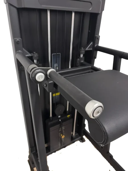 Posilovací stroj Chin/Dip Assist PRO