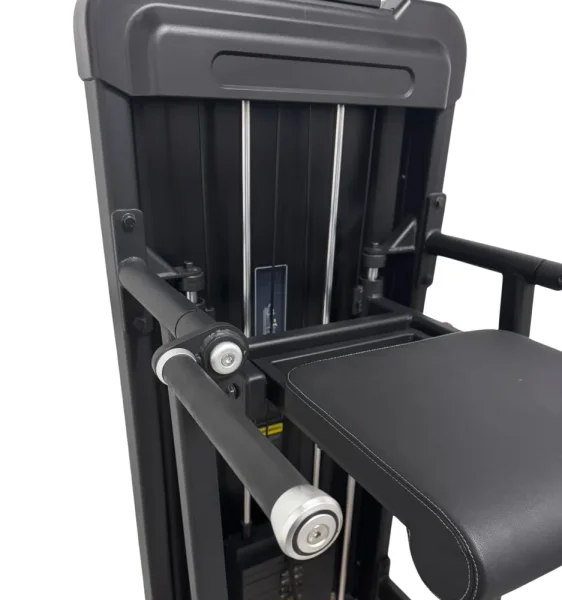 Posilovací stroj Chin/Dip Assist PRO